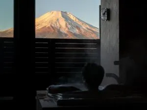富士山の見える全室個室サウナ付旅館　しずく (Mt Fuji View and Private Sauna Ryokan Shizuku しずく)