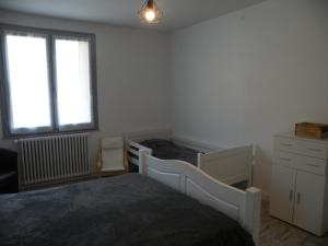 Appartements Tulipe, appartement 5 personnes, entre Sancy et Volcans d'Auvergne : photos des chambres