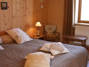 Maisons d'hotes La Ferme Du Chapi : photos des chambres