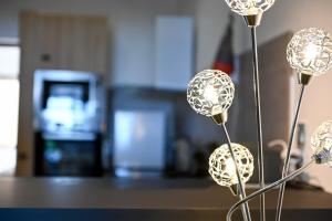 Appartements Manon - Beach by foot Terrace with sea view : photos des chambres
