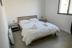 Milla - Panoramic Terrace Calm & Cosy - by TGB