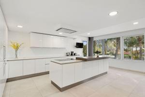 Villa Anna Pool Gym Cinema Spa Pool 7 Bedrooms