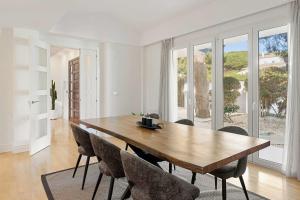 Villa Anna Pool Gym Cinema Spa Pool 7 Bedrooms