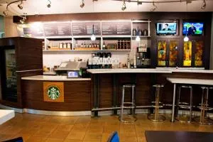 巴特尔克里克万怡酒店 - 阿尔比恩