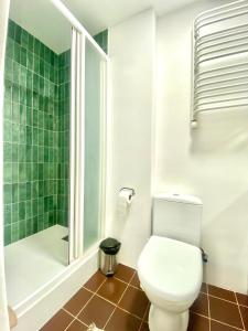 LvApart вул Вірменська 20 площа Ринок Гасова лампа Звітні документи