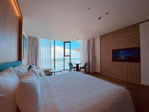 A La Carte Ha Long Paradise Bay