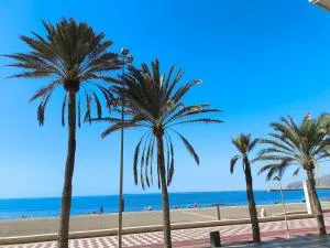 Bajo con terraza junto al mar - El Jaúl