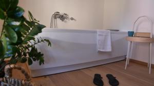 Camera Matrimoniale con Bagno Privato