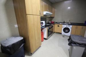Charming Small Rooms for Girls in Dubai Marina