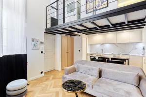 Duplex Center of Paris by Studioprestige