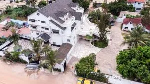 Princess apartments - Kololi