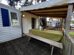 Campings Camping Le Sequoia : photos des chambres