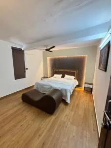 spacious house - Ghaziabad