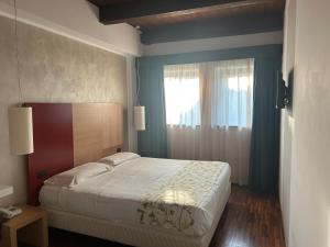 Chambre Double - Accessible aux Personnes à Mobilité Réduite