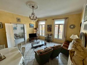 Appartements appartquaisete et garage : photos des chambres