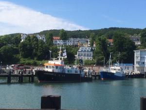 FeWo im Hang direkt am Hafen, 4 beds, 107m2