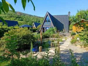 Relax Under A Pitched Roof In The Sauerland Region - 弗赖恩奥尔