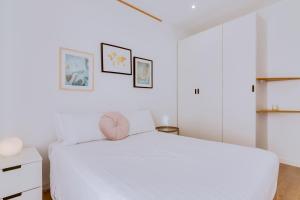 Apartment with Rooftop and work space in Quarteira