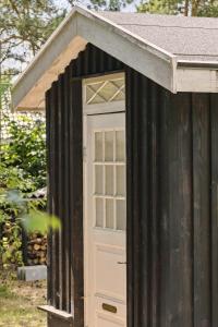 Fine Old Details Near Stubbe Lake