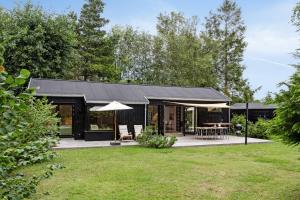 Renovated Bright Home In Old Marielyst