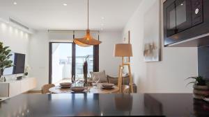 SUNNY HILLS paradise gateway