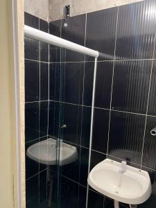 Casa a 1 quadra da praia 2 quartos