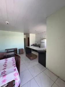 Casa a 1 quadra da praia 2 quartos - Matinhos