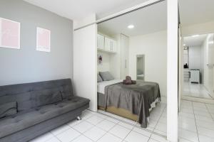 Studio com Vista Parcial para o Mar de Copacabana