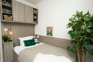 yugo explore melbourn point