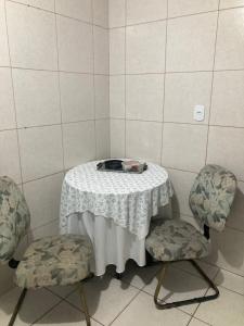 Casa de 3 quartos com 2 andares prox ao Palácio Quitandinha