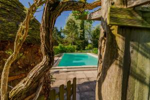 Villas Gite Le Capricorne avec grande piscine Au coeur du Lot-et-Garonne : Maison de Vacances 4 Chambres