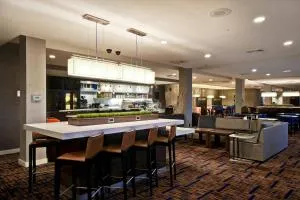 Courtyard Cape Cod Hyannis - هيانيس