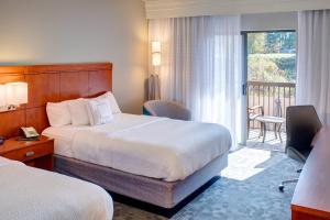 Queen Room with Two Queen Beds and Balcony room in Courtyard by Marriott Columbia Northeast/Fort Jackson Area