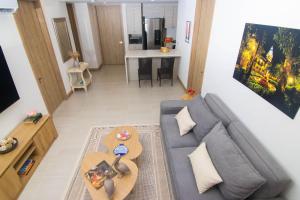 2BR Luxury Apartment In Morros Eos By Huespedia