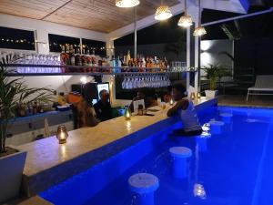 aparthotel las taranas