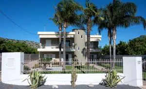 Ifinoi House - Tiryns