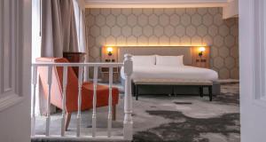 King Suite room in The Queen at Chester Hotel BW Premier Collection