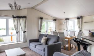 Tattershall Lakes Country Park