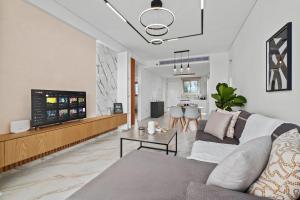 Aurum Residence by Nomads