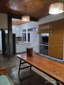 CASA QUINTA CON ESPECTACULAR VISTA Al RÍO