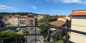 Apartment with City View