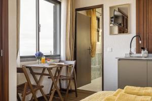 Cozy Apartments by Homie