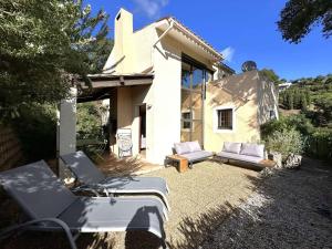 Villas La Courtade, Maison pour 7 personnes dans domaine prive avec piscine a La Londe-Les-Maures : photos des chambres