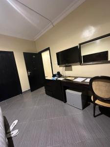 أوركيد الحمراء للشقق المخدومة