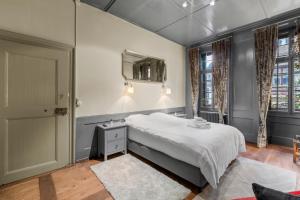 Chambre chaleureuse dans la vieille ville de Fribourg