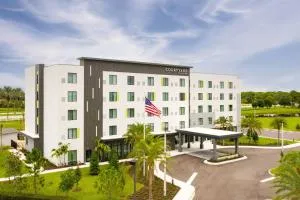 Courtyard by Marriott Port St. Lucie Tradition - أوكيتشوبي