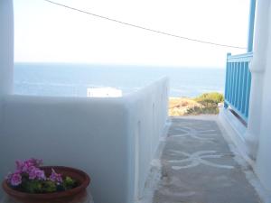 Asterias House Donousa-Island Greece
