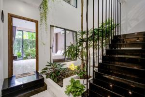 Luxury Private Pool villa - Free Pick up and Full AC