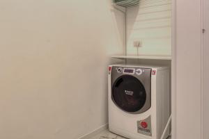 Charmin 1BD in isola district