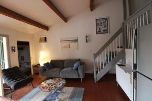 Mazet Felix pour 6 personnes avec piscine privée au domaine de Valcros à la Londe les Maures